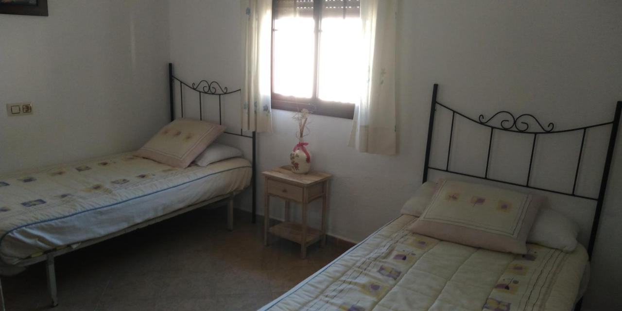 Alojamiento Rural " Las Carmenes " Algar  Exterior photo