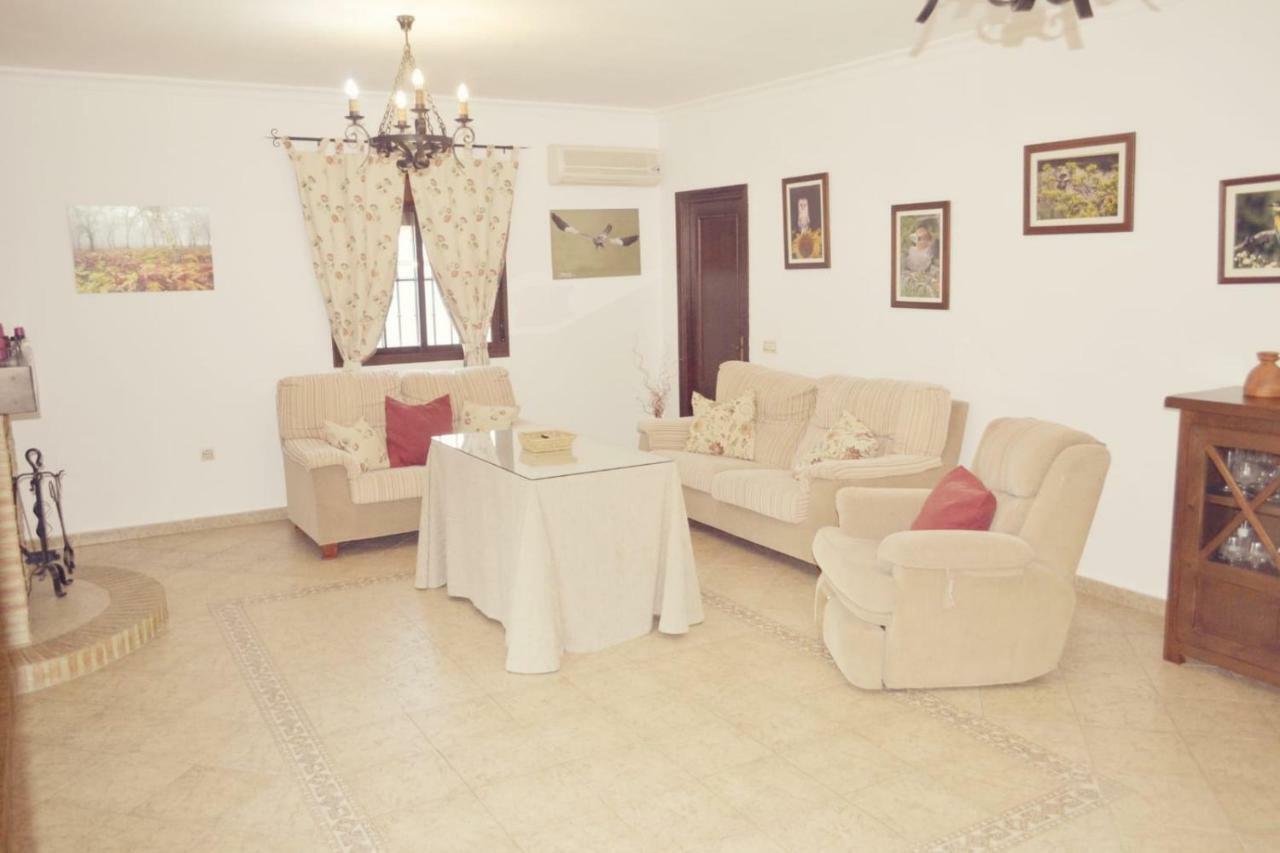 Alojamiento Rural " Las Carmenes " Algar  Exterior photo
